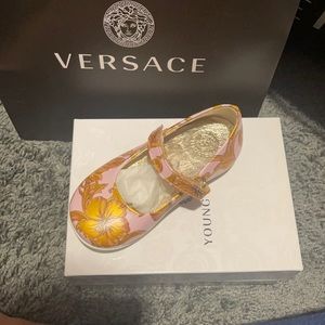 Versace girl shoes for 18month Toddler